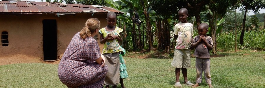 Bezoek Anne en Tirza aan Kenia